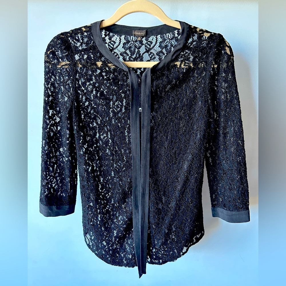 Aritzia | t. babaton lacy blouse
